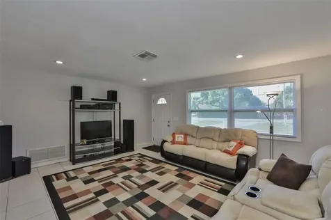 2834 State Road 590 Clearwater FL 33759