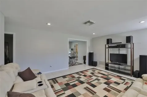 2834 State Road 590 Clearwater FL 33759