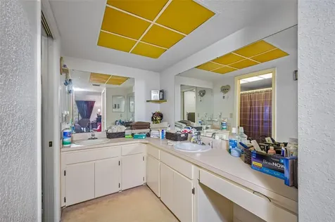 5856 106th Terrace N Pinellas Park FL 33782