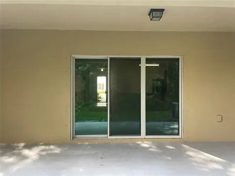 9840 Hound Chase Drive Gibsonton FL 33534