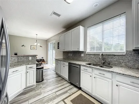 6346 Magnolia Trails Lane Gibsonton FL 33534