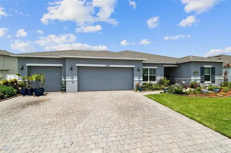 379 Blue Lake Circle Kissimmee FL 34758