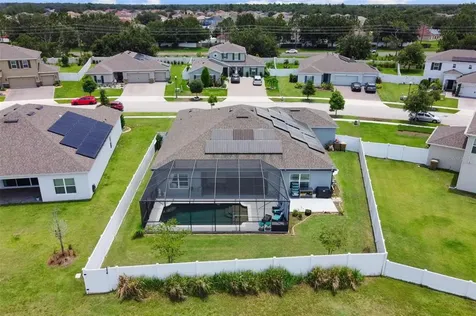 379 Blue Lake Circle Kissimmee FL 34758