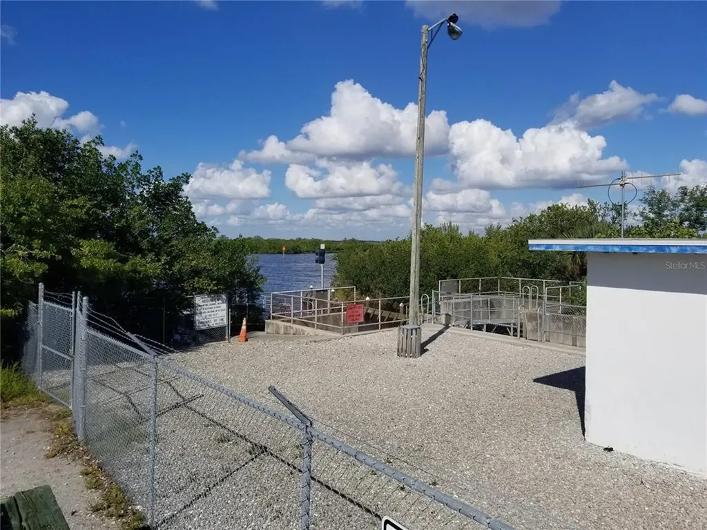 9251 Lingle Street Port Charlotte FL 33981