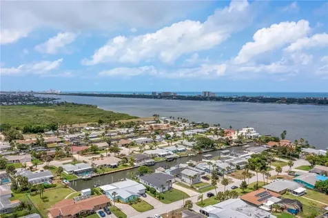 144 Reef Road South Daytona FL 32119