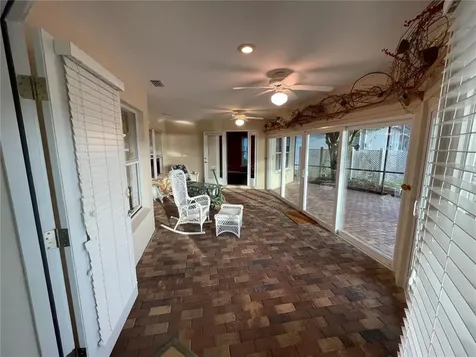 9934 Spring Lake Drive Clermont FL 34711