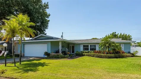 13924 Brewster Drive Largo FL 33774