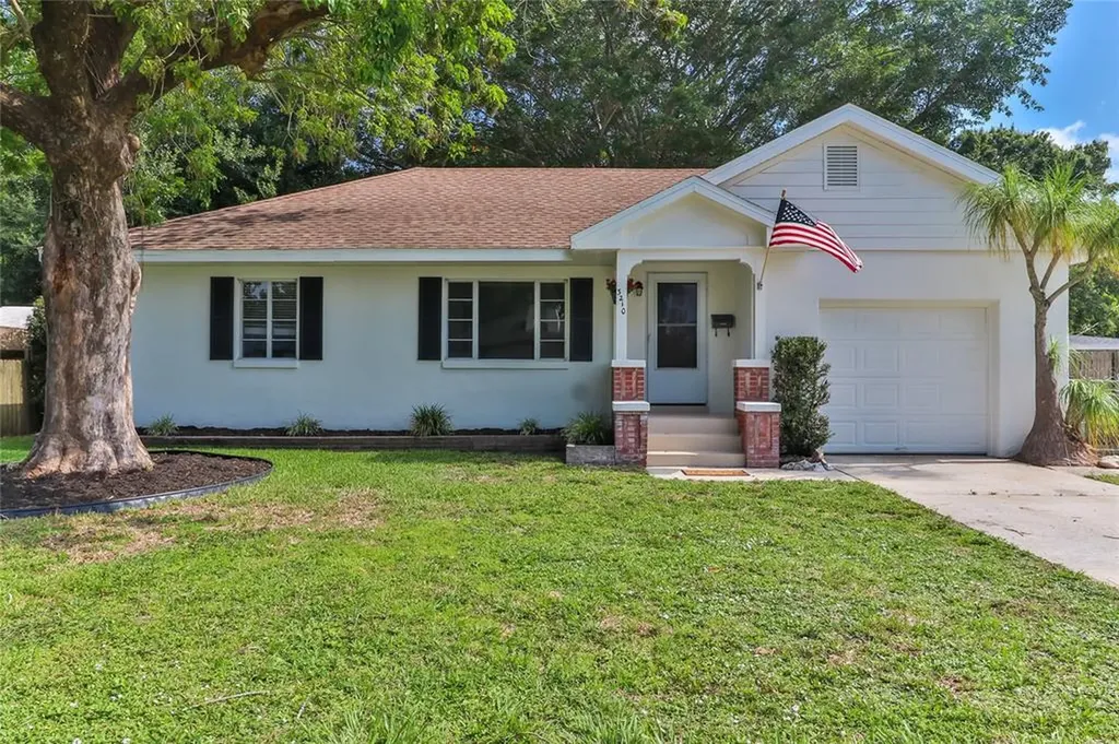 3210 15th Avenue W Bradenton FL 34205