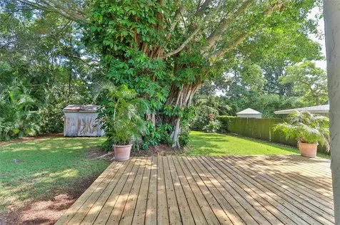 3210 15th Avenue W Bradenton FL 34205