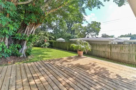 3210 15th Avenue W Bradenton FL 34205