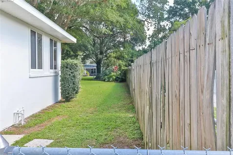 3210 15th Avenue W Bradenton FL 34205