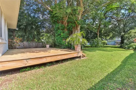 3210 15th Avenue W Bradenton FL 34205
