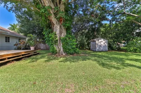 3210 15th Avenue W Bradenton FL 34205