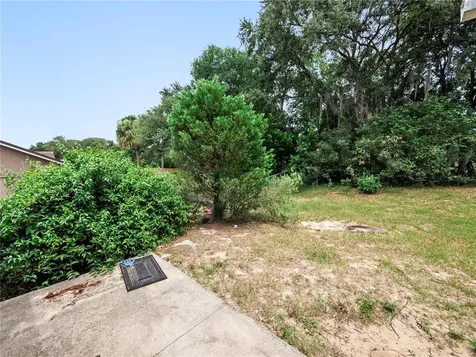 537 Gentle Breeze Drive Minneola FL 34715