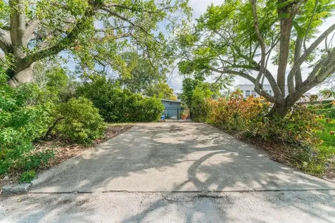 301 N Fremont Avenue Tampa FL 33606
