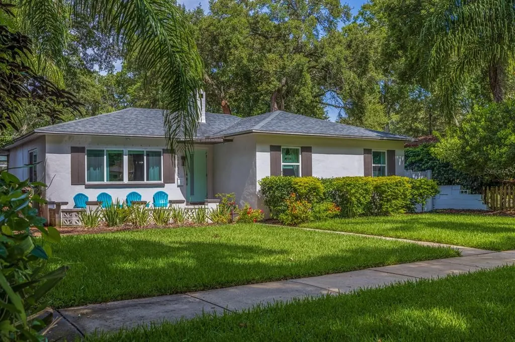 2335 14th Street N St Petersburg FL 33704