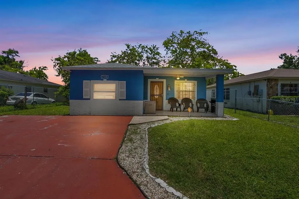 2608 N 32nd Village Avenue Tampa FL 33610