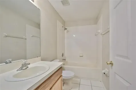 7413 Dragon Fly Loop Gibsonton FL 33534