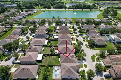 7413 Dragon Fly Loop Gibsonton FL 33534
