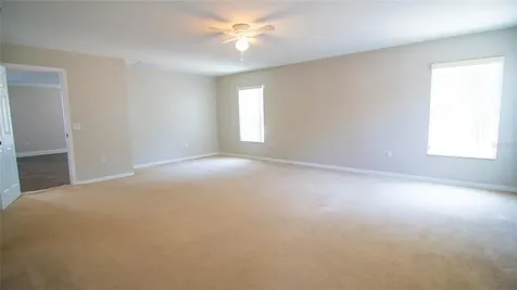 1047 Berkeley Drive Kissimmee FL 34744