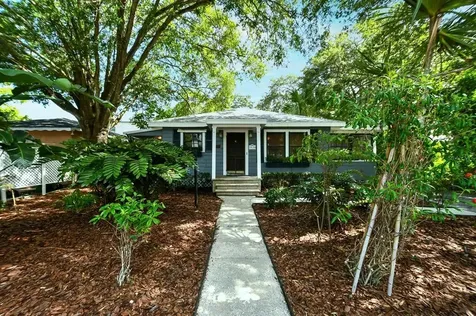 1911 Oak Street Sarasota FL 34236