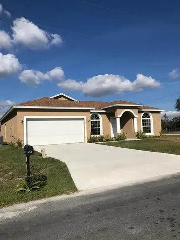 1143 Cambourne Drive Kissimmee FL 34758