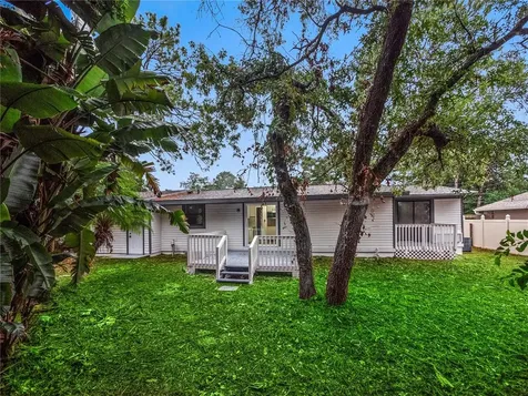 2727 Oak Drive Apopka FL 32703