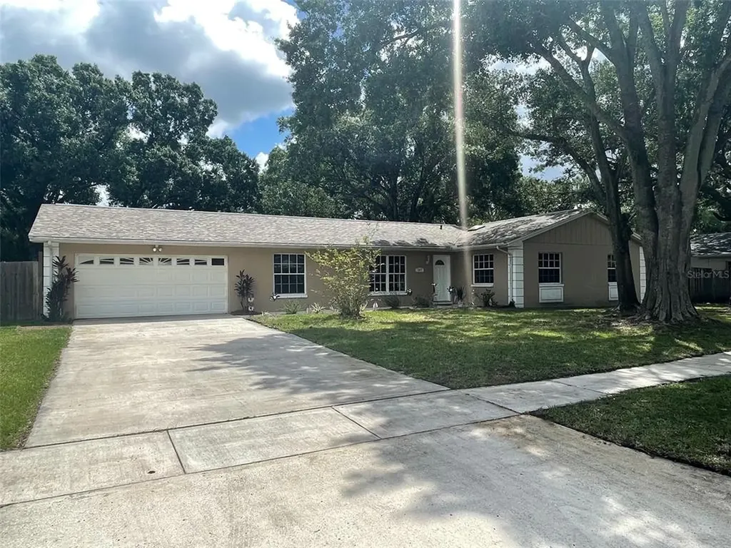 267 Van Gogh Circle Brandon FL 33511