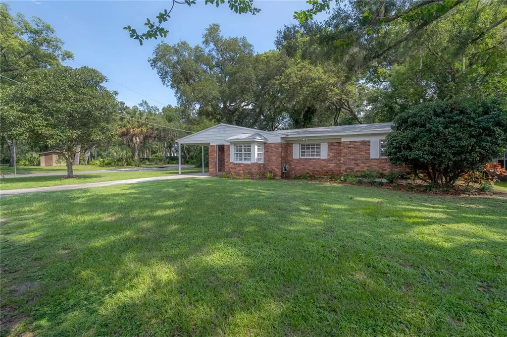 2329 Carroll Grove Drive Tampa FL 33612