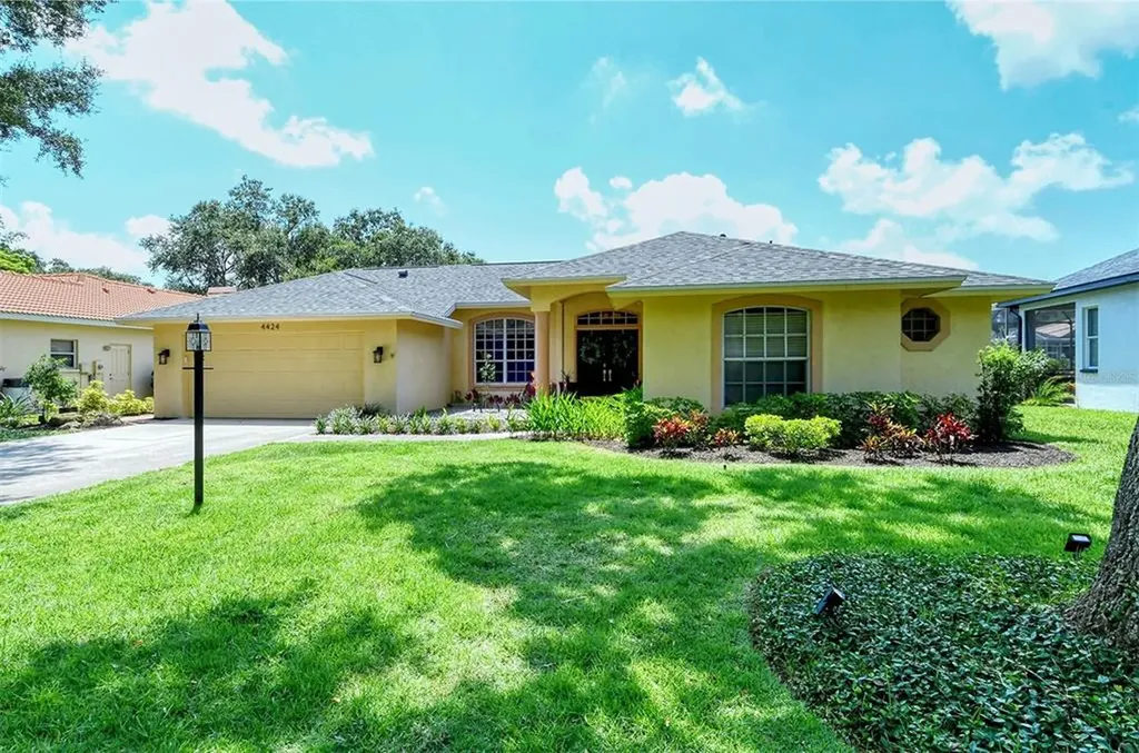 4424 Greenfield Avenue Sarasota FL 34233