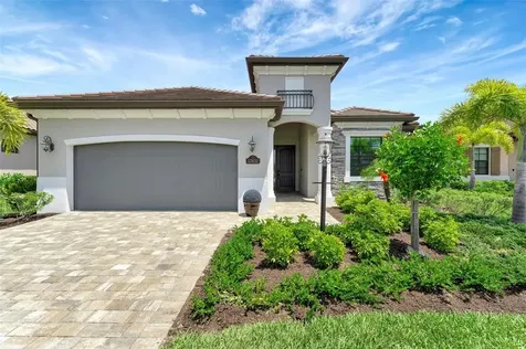 17451 Hickok Belt Loop Bradenton FL 34211