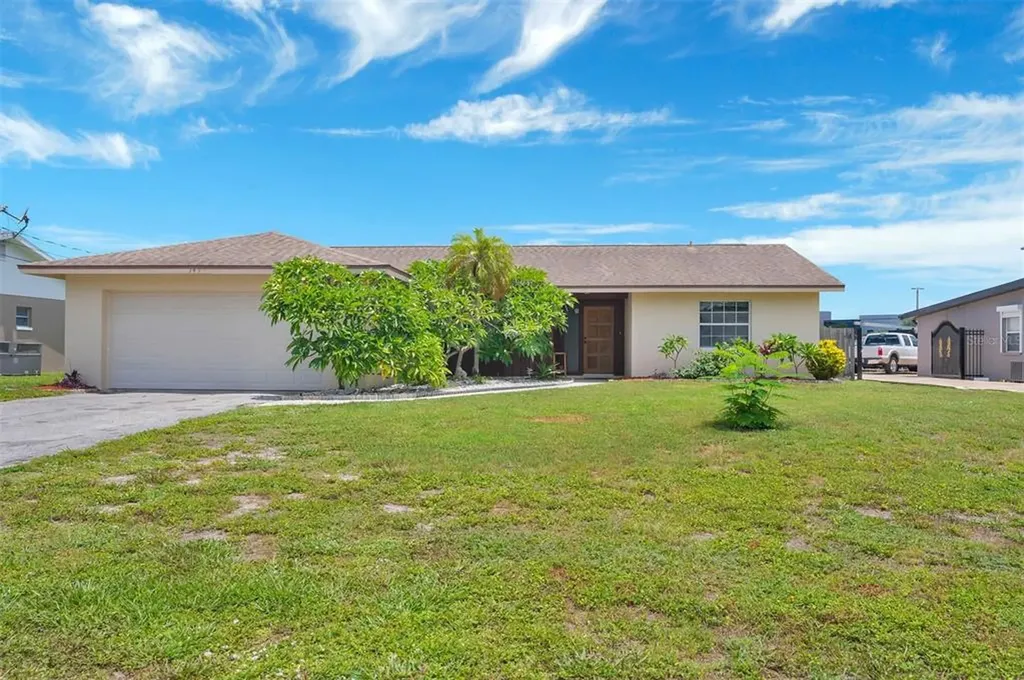 3453 Plantation Drive Sarasota FL 34231