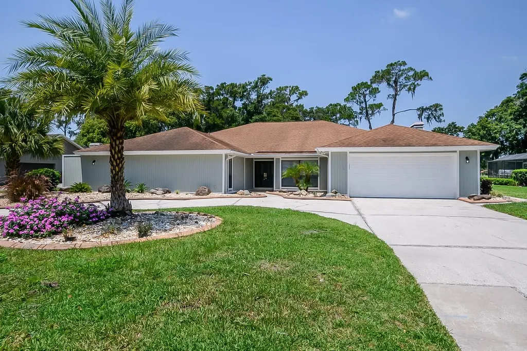 2003 Country Club Court Plant City FL 33566