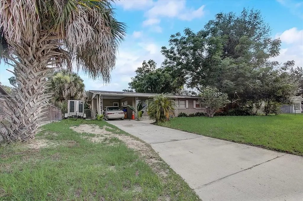 3301 Needles Drive Orlando FL 32810