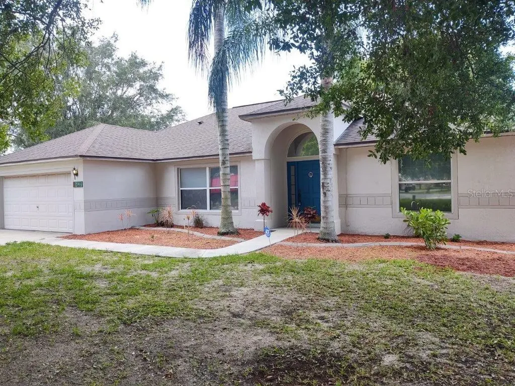 2295 Barn Wood Court Leesburg FL 34748