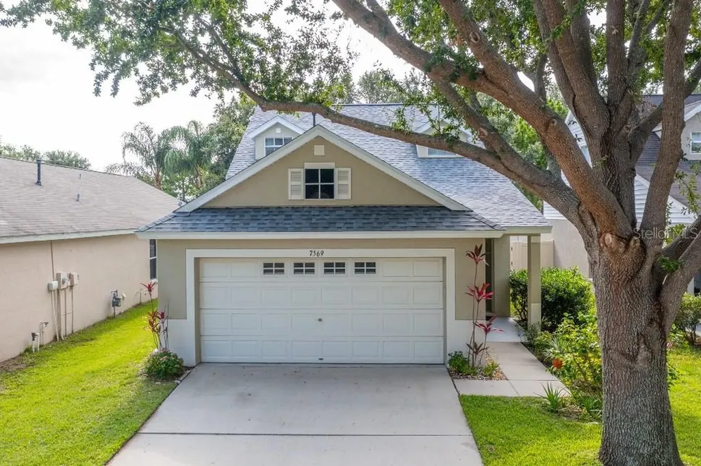 7569 Oxford Garden Circle Apollo Beach FL 33572
