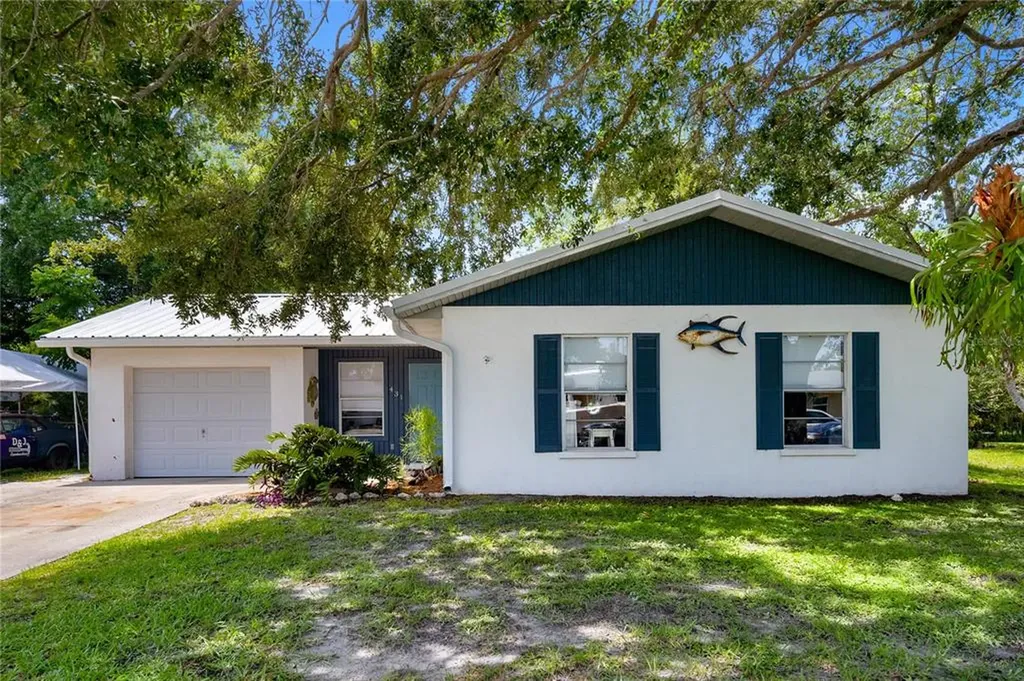 431 48th Street Court W Palmetto FL 34221