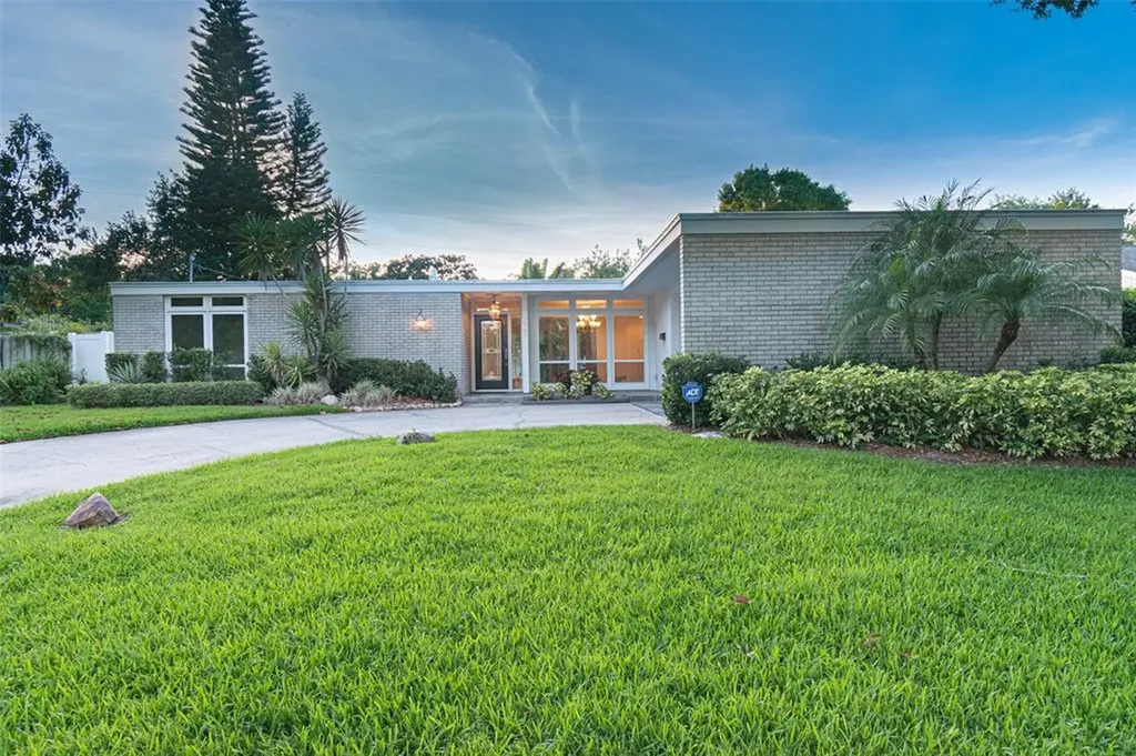 3405 Picwood Road Tampa FL 33618