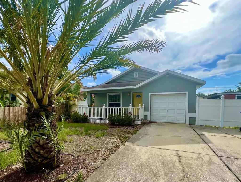 6910 3rd Street N St Petersburg FL 33702