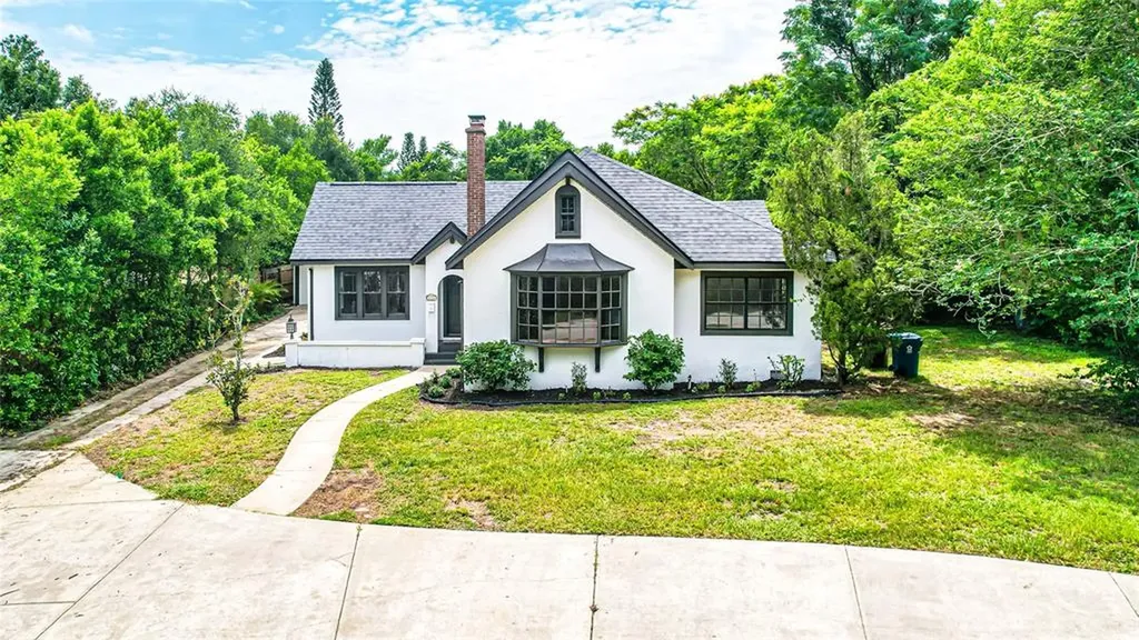 1146 S Lakeshore Boulevard Lake Wales FL 33853