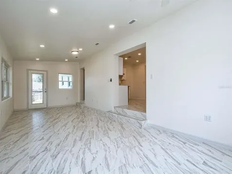 510 E 1st Avenue Mount Dora FL 32757