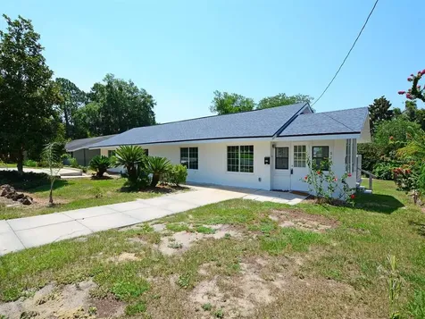510 E 1st Avenue Mount Dora FL 32757