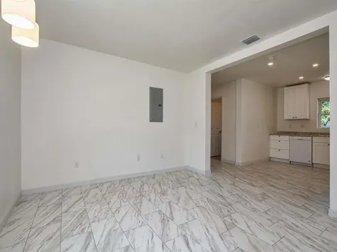 510 E 1st Avenue Mount Dora FL 32757