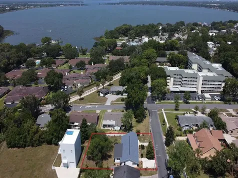 510 E 1st Avenue Mount Dora FL 32757