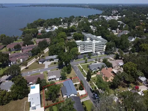 510 E 1st Avenue Mount Dora FL 32757