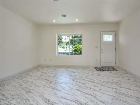 510 E 1st Avenue Mount Dora FL 32757