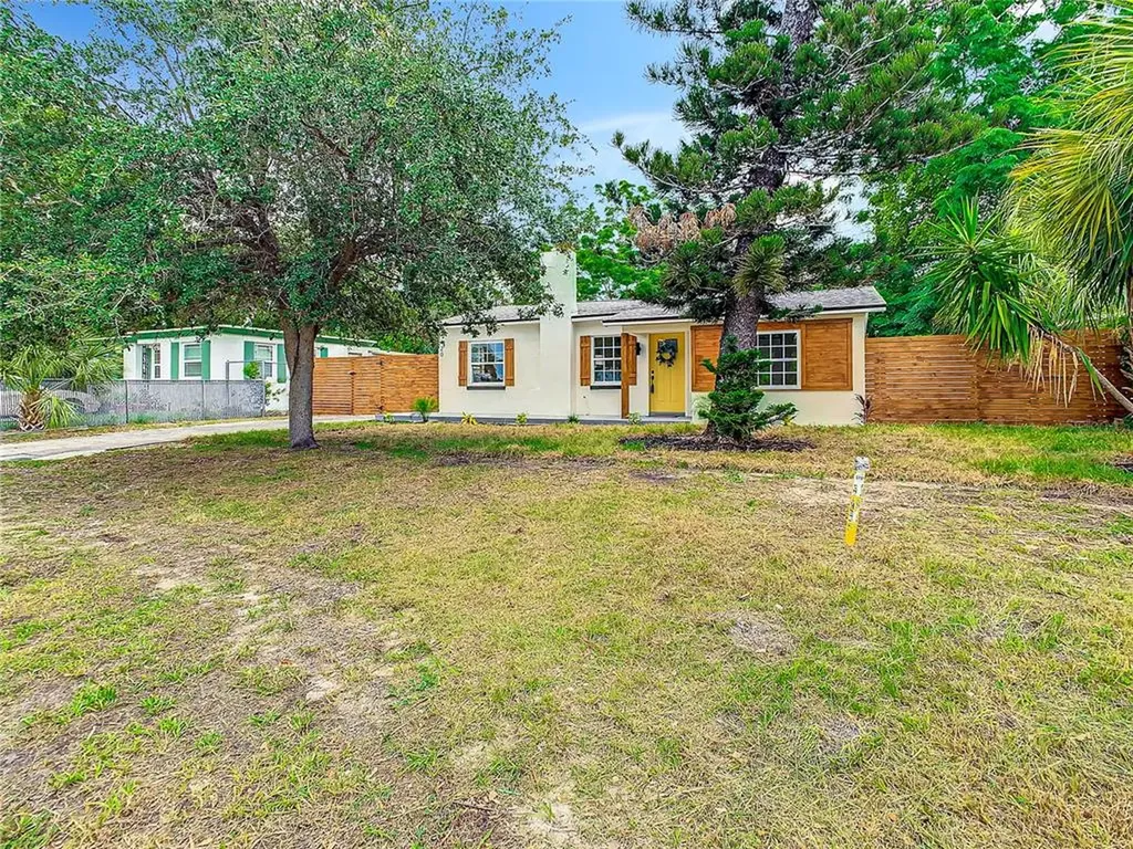 420 40th Street S St Petersburg FL 33711