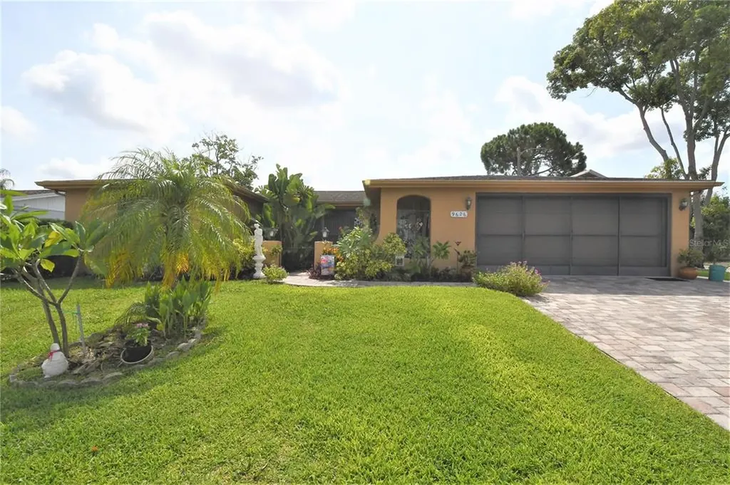 9626 Mark Twain Lane Port Richey FL 34668
