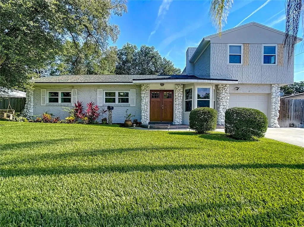 6323 Yellowstone Street Orlando FL 32807