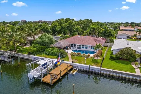 4360 39th Street S St Petersburg FL 33711